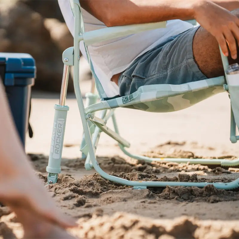 Luxury Camp Beach Rocker - Choice 712 - Patented Spring-Action Rocking Chair for Camping Detail