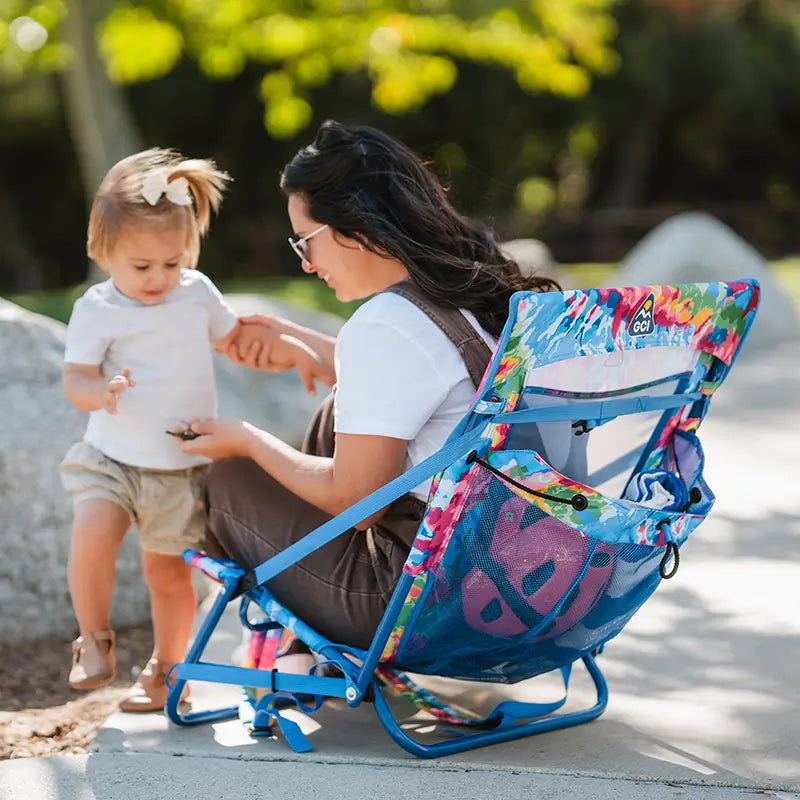 Backpack Travel Everywhere Chair 2 - Choice 656 - Portable Heavy-Duty Low Boy Chair for Ocean Side Detail